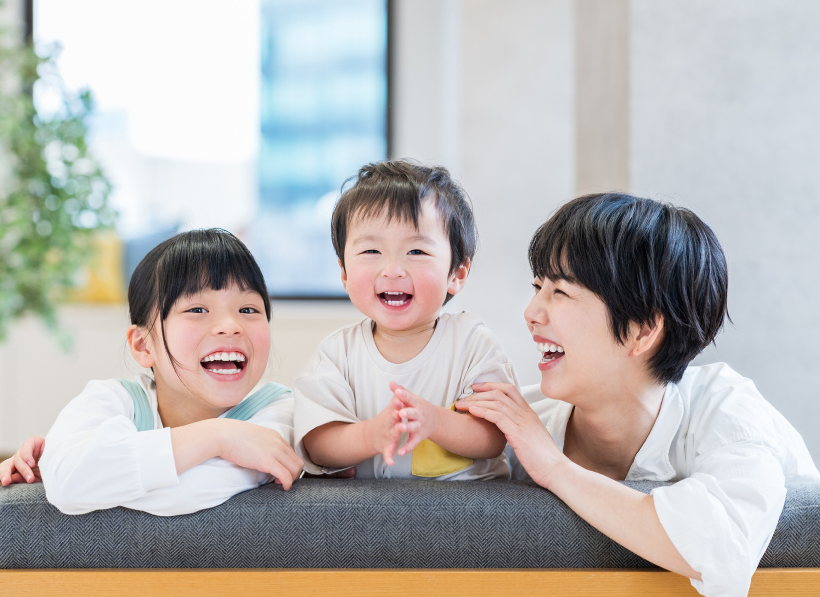 0歳からの右脳教育で折れない心と“個”を育む